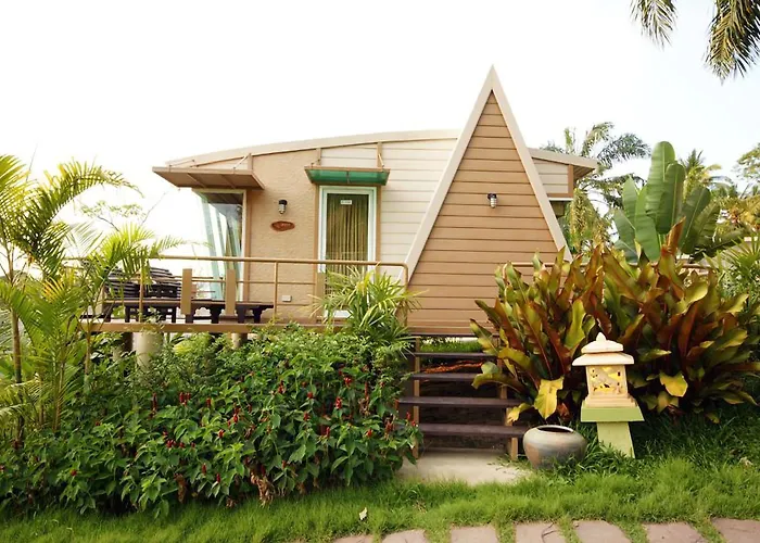 Palm Paradise Resort