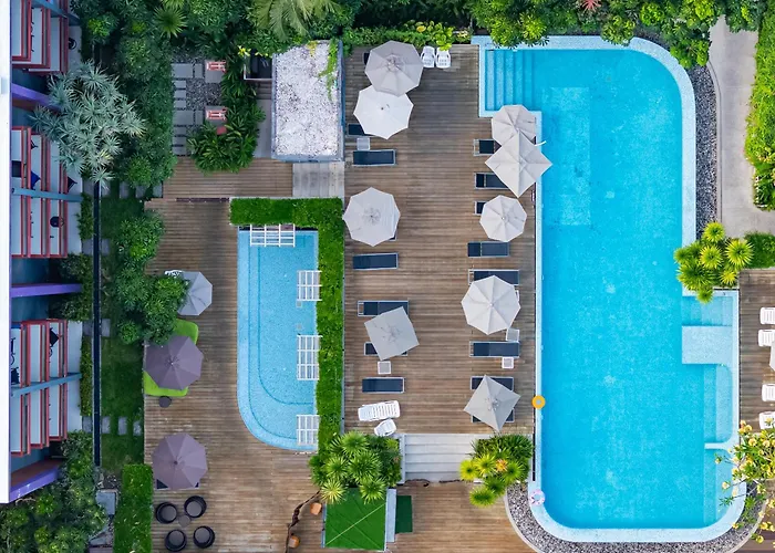 Holiday Inn Express Phuket Patong Beach Central By Ihg
